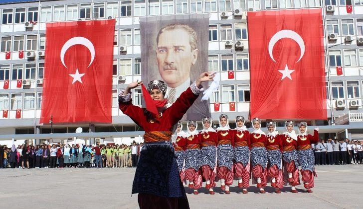 Adıyaman’da Cumhuriyet Bayramı coşkuyla kutlandı G3