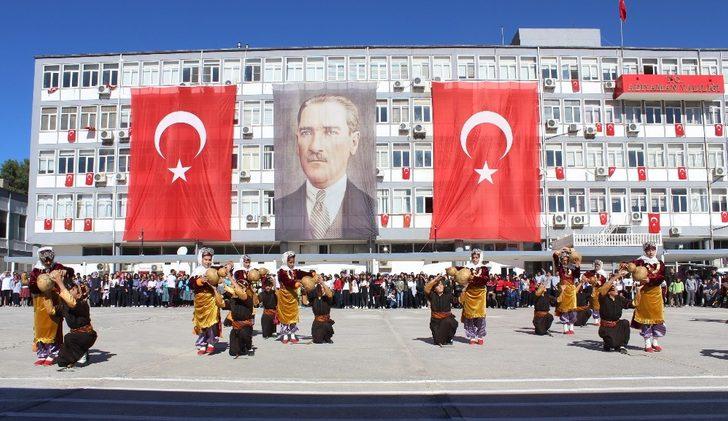 Adıyaman’da Cumhuriyet Bayramı coşkuyla kutlandı G4