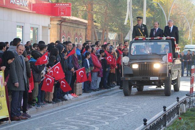 Bayburt’ta Cumhuriyet bayramı coşkuyla kutlandı