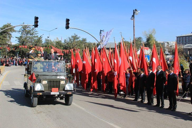 29 Ekim Cumhuriyet Bayramı Erzurum’da coşkuyla kutlandı G3