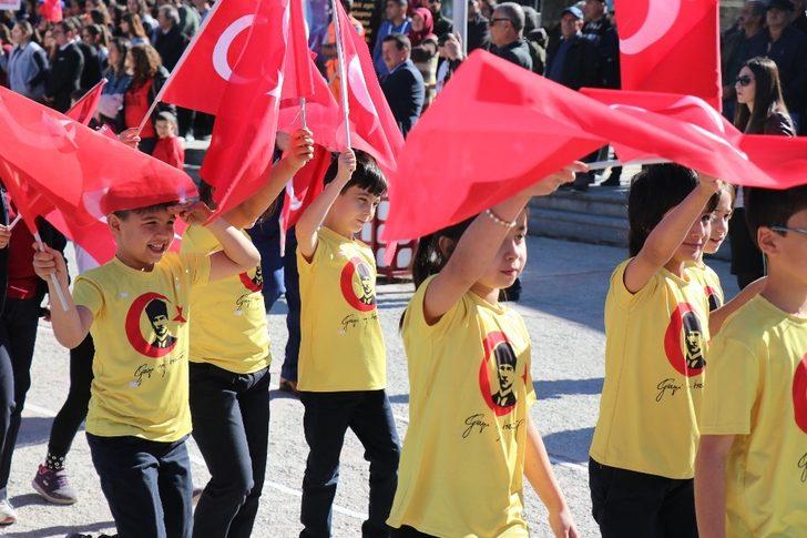 Bolu’da, Cumhuriyet Bayramı coşkuyla kutlandı G5