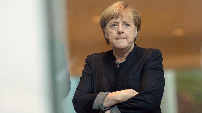 Angela Merkel aday olmayacak! Reuters duyurdu