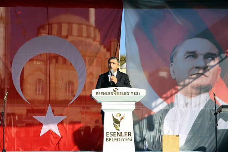 Esenler’de coşkulu 29 Ekim kutlaması G5