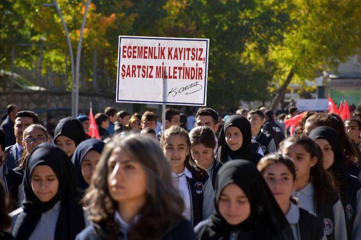 Muş’ta 29 Ekim Cumhuriyet Bayramı coşkusu G5