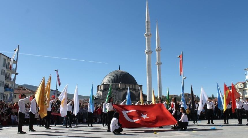 Akdağmadeni&rsquo;nde Cumhuriyet Bayramı Coşkuyla Kutlandı