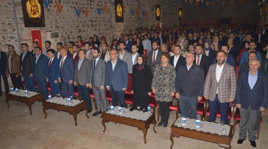 AK Parti&rsquo;li gen&ccedil;lerin hedefi Manisa ve il&ccedil;elerinde zafer