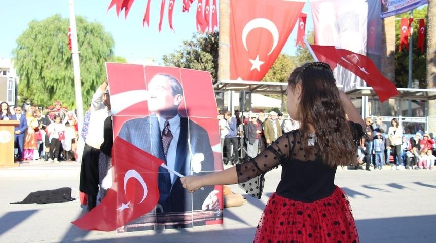 S&ouml;ke&rsquo;de Cumhuriyet Bayramı coşkuyla kutlandı