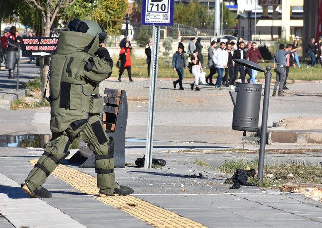 Üniversite kampüsünde şüpheli paket alarmı