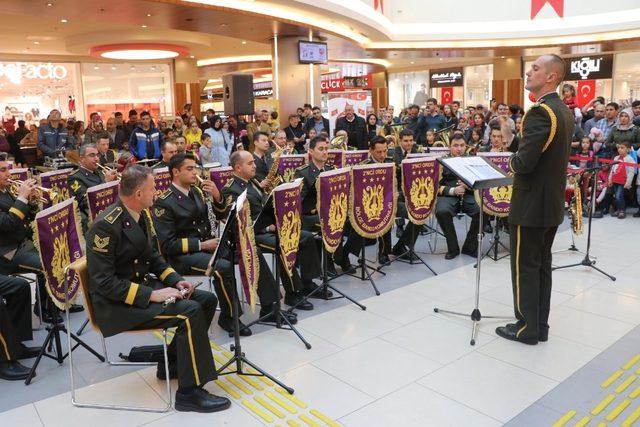 Malatya Park’ta 29 Ekim coşkusu