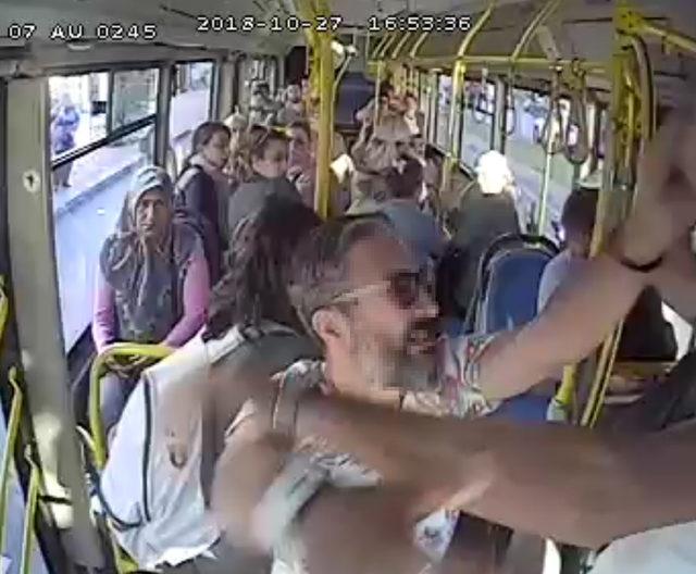 &Ccedil;ocuk i&ccedil;in kart basma kavgasında şof&ouml;r&uuml;n burnu kırıldı 2