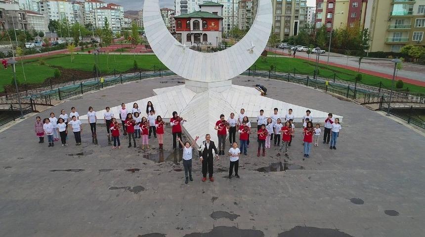 Yeşilyurt Kent Konseyi&rsquo;nden 29 Ekim&rsquo;e &ouml;zel klip