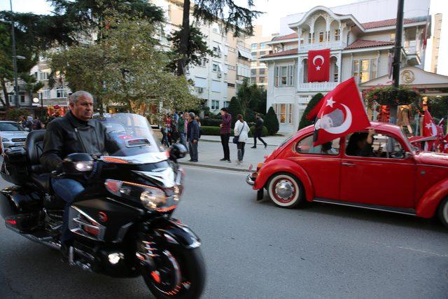 Kadıköy’de Vosvos ve motosikletli bayram konvoyu