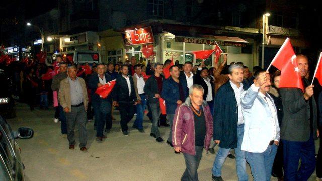 Sarıgöl’de fener alayı yürüyüşü