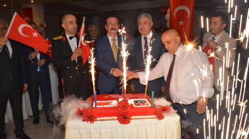 Malatya&rsquo;da Cumhuriyet Bayramı resepsiyonu