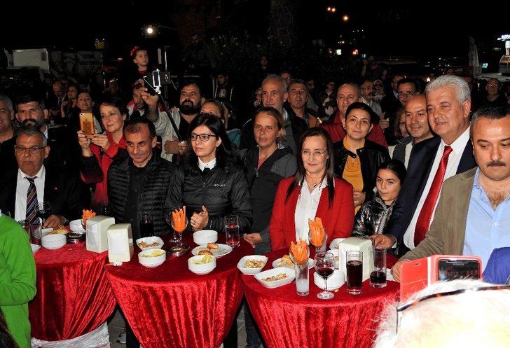 Çeşme’de Cumhuriyet coşkusu G1