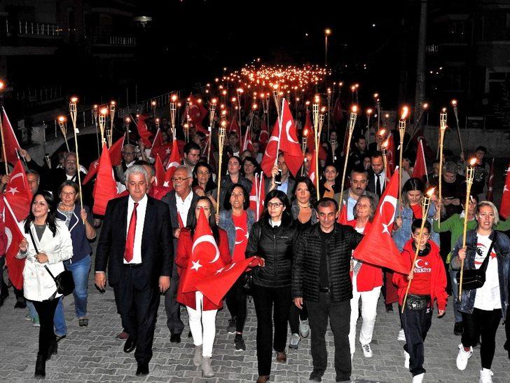 Çeşme’de Cumhuriyet coşkusu G2