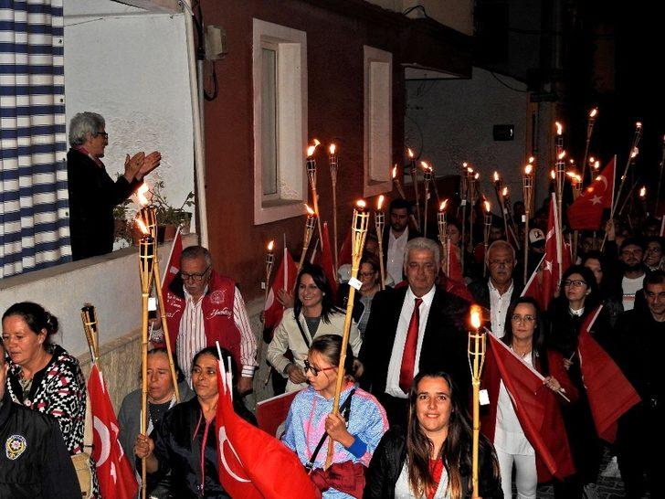 Çeşme’de Cumhuriyet coşkusu G3