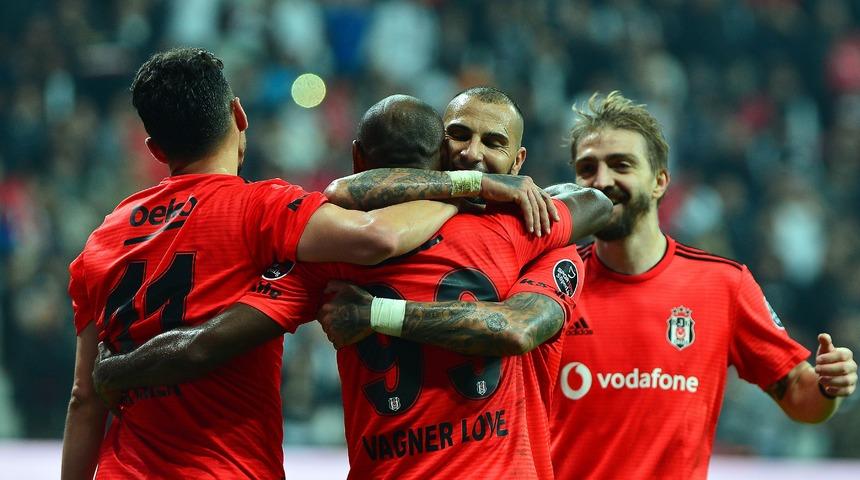 Spor yazarları Beşiktaş - Çaykur Rizespor maçını değerlendirdi