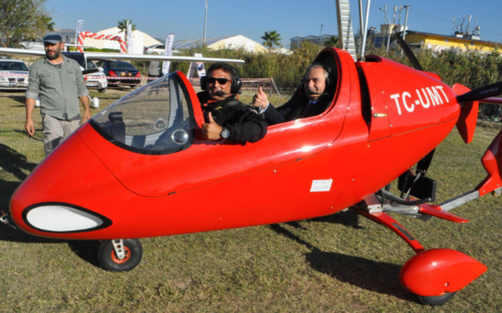 Hava taksi 'gyrocopter'i deneyen vali: Kuş gibi uçtu  G5