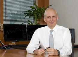 Yapı Kredi 1.1 milyar dolarlık sendikasyon kredisi aldı (2)