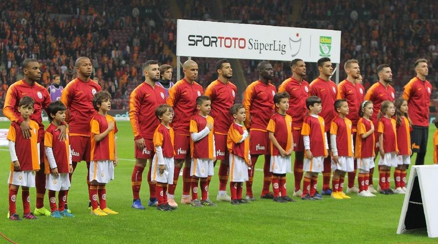 Galatasaray'da 6 yıldızın Fenerbahçe derbisinde oynama ihtimali belirdi