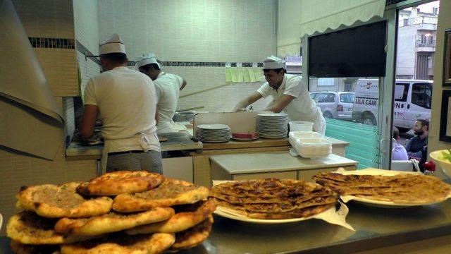 Yenipazar pide festivali ile şenlendi