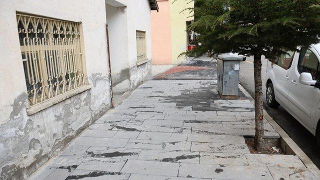 Başkan Türkmen, kaldırım çalışmaları inceledi