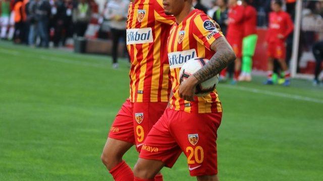 Kayserispor’da en golcü oyuncu Chery