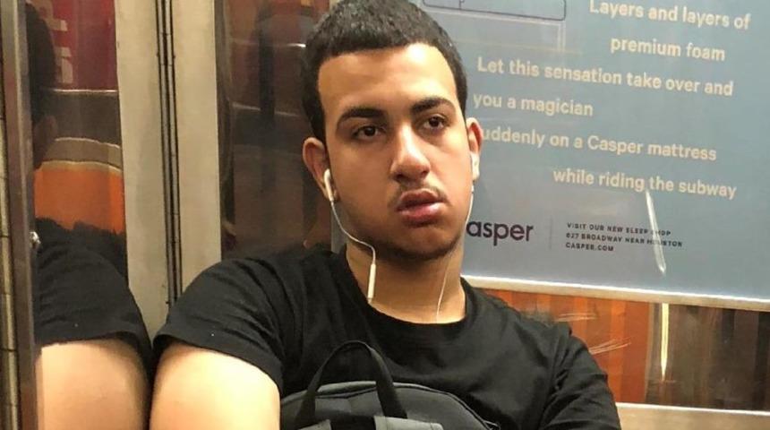 Sapık İbrahim New York&rsquo;u karıştırdı&hellip; Metroda kadınlara bakıp bakıp&hellip;