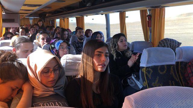 Cumhuriyet kutlamasını, kuruyan Kuyucuk Kuş Cenneti&rsquo;nde yaptılar 1