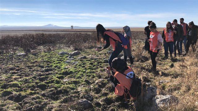 Cumhuriyet kutlamasını, kuruyan Kuyucuk Kuş Cenneti’nde yaptılar