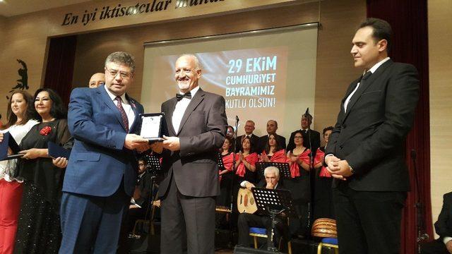 ’Atatürk ve Cumhuriyet’ konseri