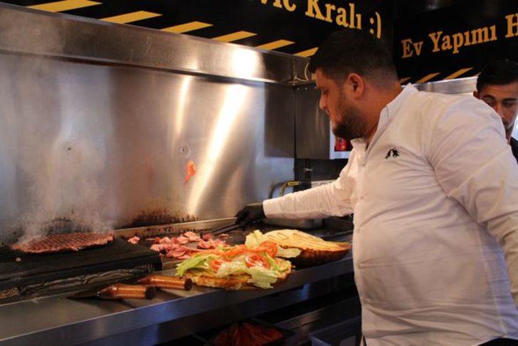 İzmir’de 5 kiloluk dev hamburger  G2