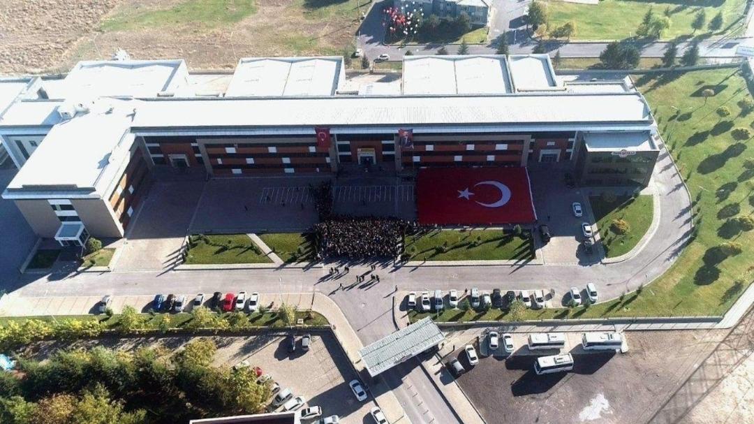 &Ouml;zel Kayseri OSB Teknik Kolejinde 29 Ekim Cumhuriyet Bayramı Kutlandı