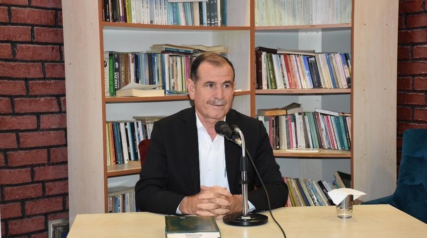 Kahta&rsquo;da &ldquo;D&uuml;nya Hırsı ve Faiz&rdquo; konulu konferans d&uuml;zenlendi