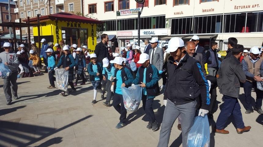 Tuzluca’da temizlik kampanyası