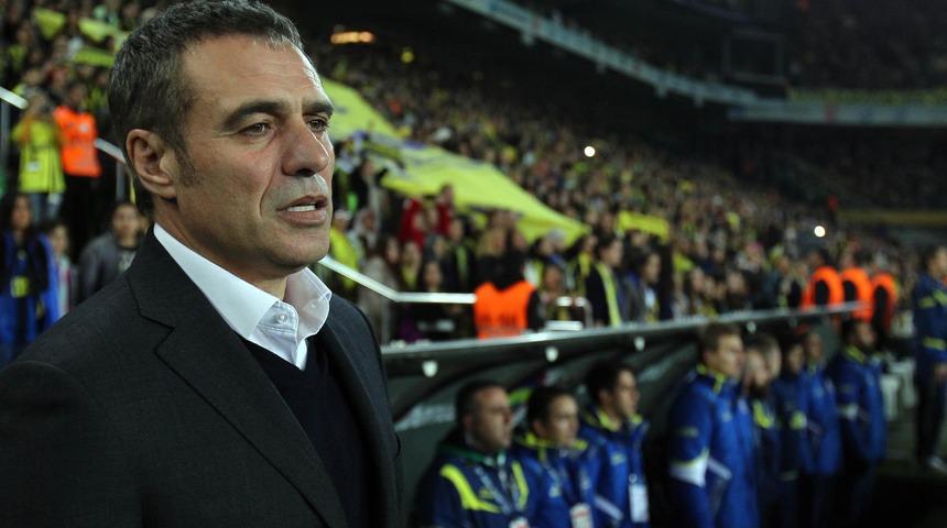 Ersun Yanal: Fenerbah&ccedil;e'den kimse benimle iletişime ge&ccedil;medi!