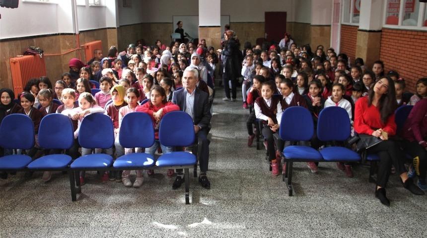 Elazığ&rsquo;da "K&uuml;&ccedil;&uuml;k Y&uuml;reklerden Bilin&ccedil;li Annelere" projesi