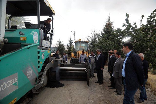 Reşadiye Mahallesine asfalt ve kilitli parke