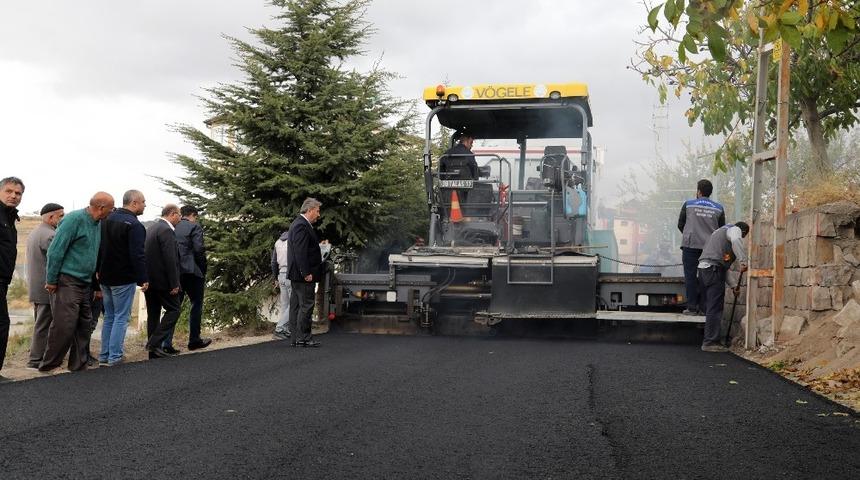 Reşadiye Mahallesine asfalt ve kilitli parke