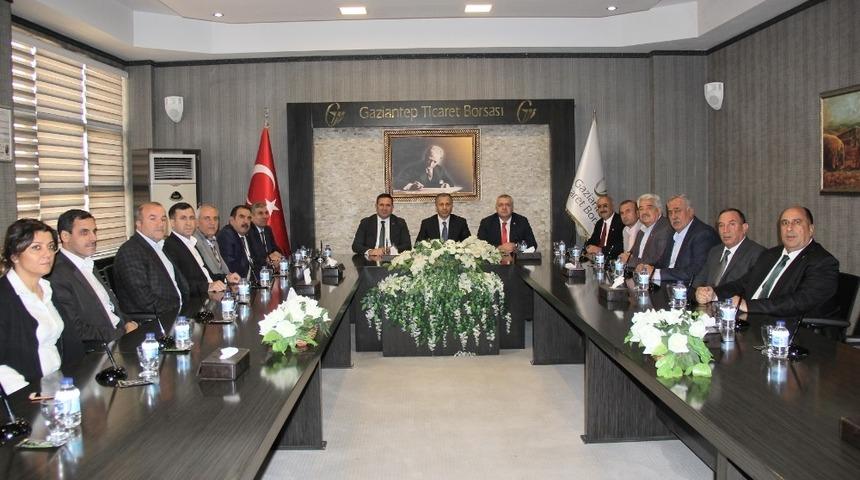 Vali Yerlikaya&rsquo;dan GTB&rsquo;ye veda ziyareti