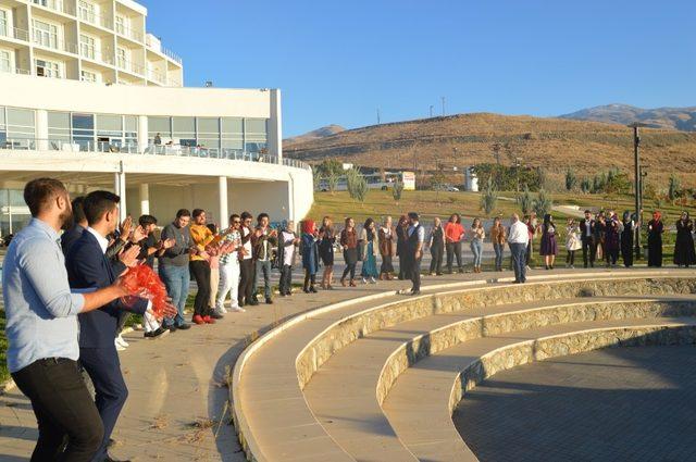 Gençlik ve Eğitim Derneği tarafından tanışma partisi düzenlendi