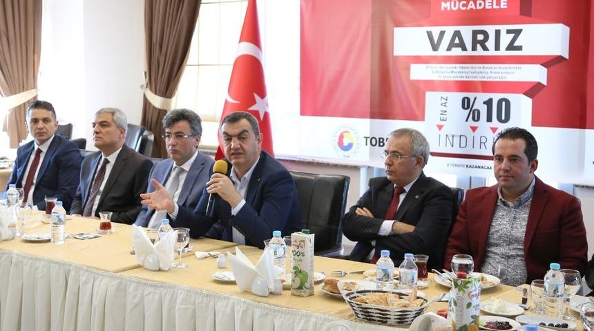 KAYSO&rsquo;da yeni &uuml;yelere oda &uuml;yelik belgeleri verildi