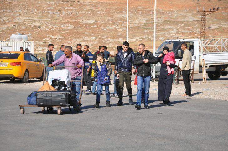 60 bin  Suriyeli ülkesine döndü G1