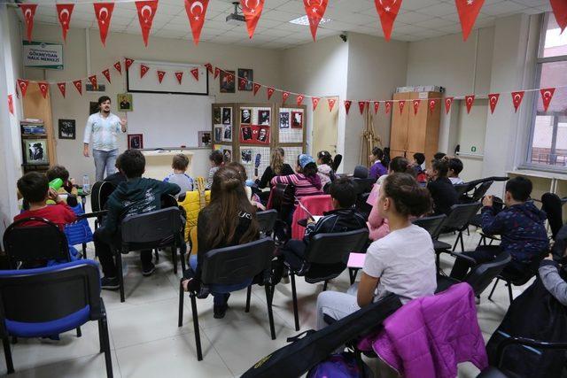 Odunpazarı Belediyesi’nden çocuklara gitar eğitimi