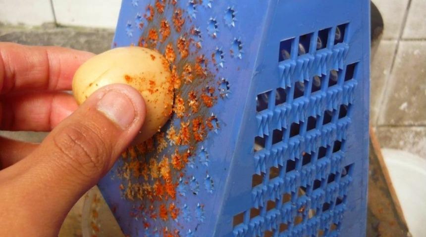  En önemli yerini çöpe atıyoruz!  Avokado çekirdeği cildinize bakın nasıl fayda sağlıyor