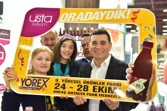 Tütüncü’den YÖREX’e tam not