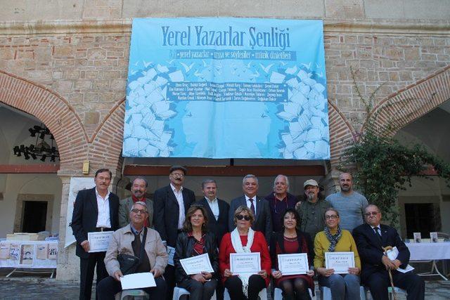 Kuşadası Yerel Yazarlar Şenliği sona erdi