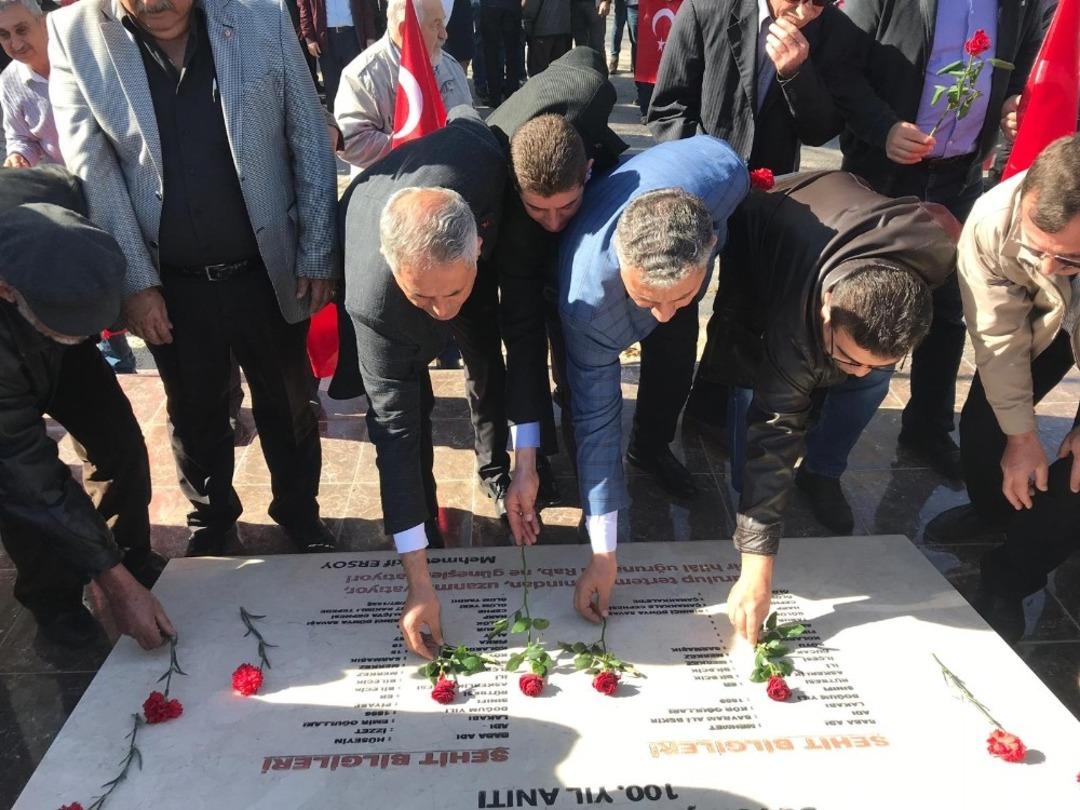 Sarmaşıklılar bir araya geldi