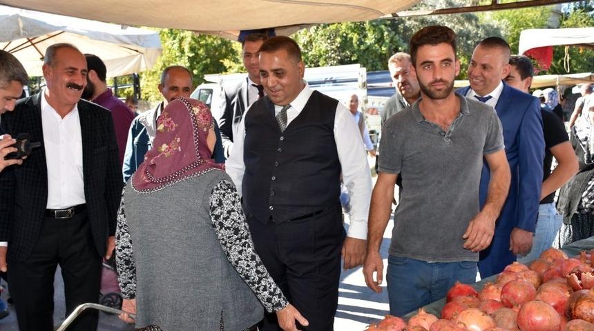 Başkan Can, semt pazarını denetledi